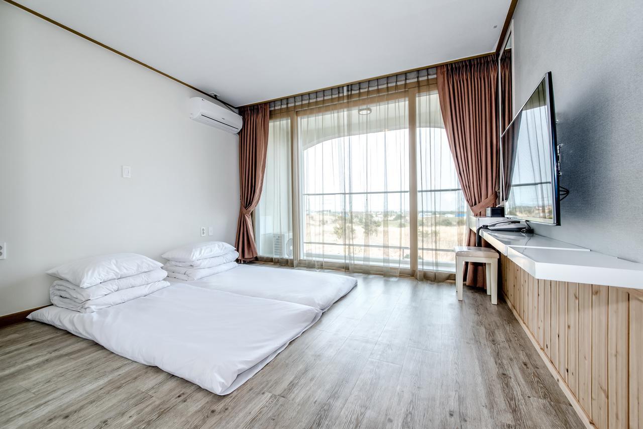 Go To Bed Resort Seogwipo Dış mekan fotoğraf