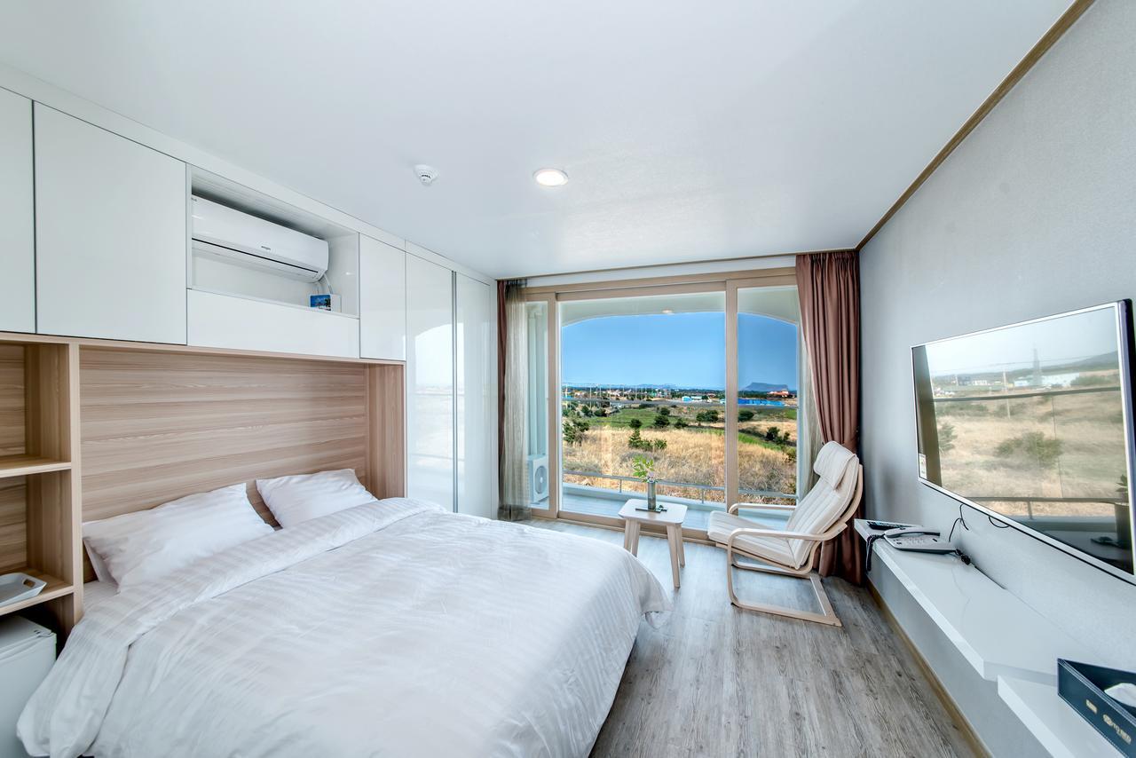 Go To Bed Resort Seogwipo Dış mekan fotoğraf