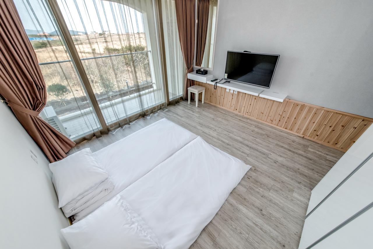 Go To Bed Resort Seogwipo Dış mekan fotoğraf